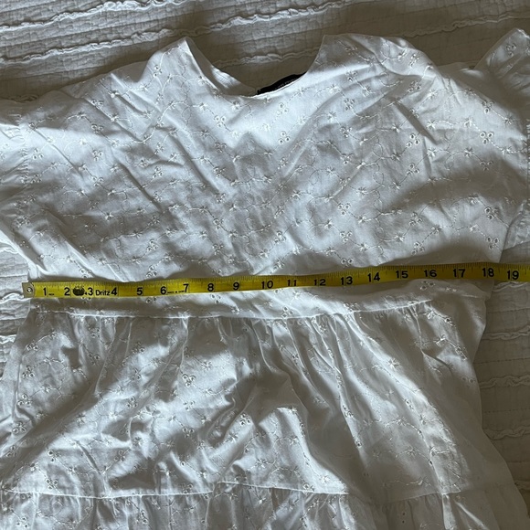 Pretty Little Thing Dress White Eyelet Mini Layered Boho Peasant Size 6 Festival - Picture 13 of 13